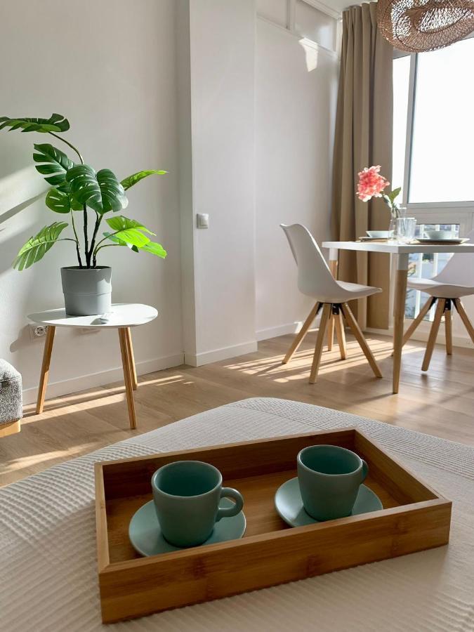 Ar Apartments - Central And Modern Apartment In Беналмадена Екстериор снимка