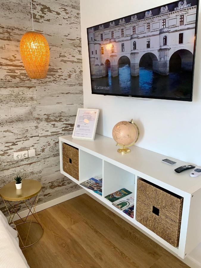 Ar Apartments - Central And Modern Apartment In Беналмадена Екстериор снимка